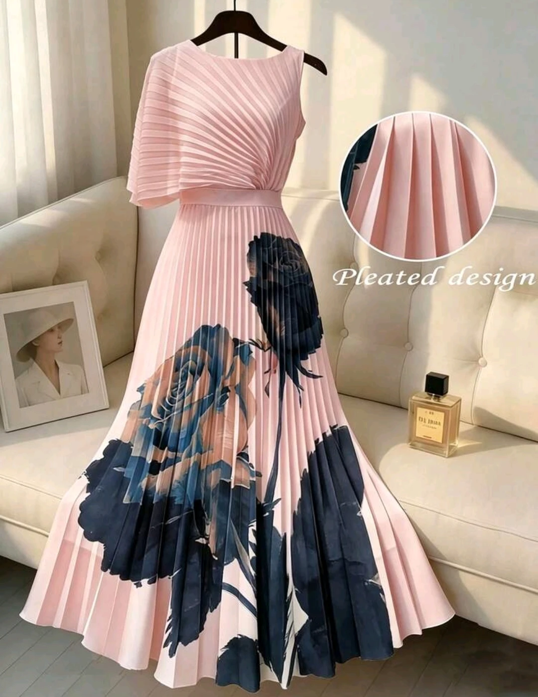فستان نسائي أنيق بتصميم رقبة دائرية مع كشكش ناعم عند الخصر